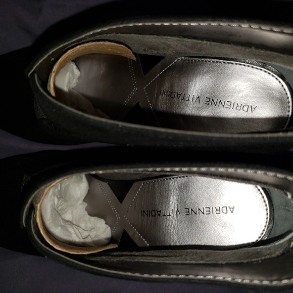 Adrienne Vittadini 'Trippin' Ankle Booties - Picture 8 of 8